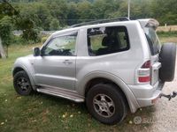 Usata Mitsubishi Pajero 100 CV (73 kW) 2001 Grigio SUV