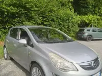 Usata Opel Corsa Edition 86 CV (63 kW) 2013 Grigio Utilitaria