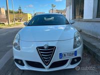 Usata Alfa Romeo Giulietta Progression 105 CV (77 kW) 2012 Bianco Utilitaria