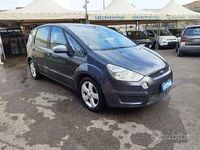 Usata Ford S-MAX Titanium 140 CV (102 kW) 2009 Grigio Monovolume