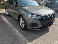 Usata Audi Q3 Black Edition 150 CV (110 kW) 2024 Grigio SUV