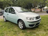Usata Fiat Punto Active 60 CV (44 kW) 2004 Blu Utilitaria
