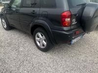 Usata Toyota RAV4 116 CV (85 kW) 2006 Grigio SUV
