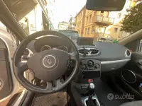 Usata Renault Clio II 58 CV (42 kW) 2010 Bianco Berlina