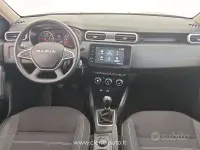 Usata Dacia Duster Journey 116 CV (85 kW) 2023 Grigio SUV