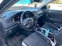 Usata VW T-Roc 150 CV (110 kW) 2018 Nero SUV