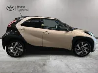 Usata Toyota Aygo X Lounge 72 CV (52 kW) 2023 Rosso SUV