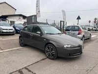 Usata Alfa Romeo 147 105 CV (77 kW) 2008 Grigio Utilitaria