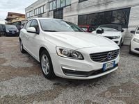 Usata Volvo V60 115 CV (84 kW) 2014 Bianco Station wagon