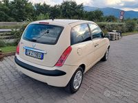 Usata Lancia Ypsilon 80 CV (58 kW) 2005 Utilitaria