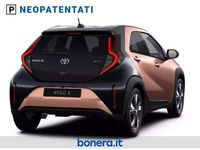 Nuova Toyota Aygo X 116 CV (85 kW) 2026 Cinnamon brown & black SUV