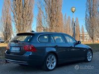 Usata BMW 325 197 CV (144 kW) 2007 Grigio Berlina