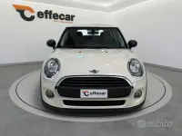 Usata Mini One D 95 CV (69 kW) 2018 Beige Utilitaria