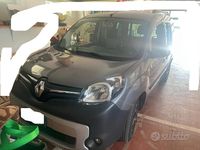 Usado Renault Kangoo 110 CV (80 kW) 2018 Gris Monovolumen