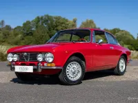 Usata Alfa Romeo 2000 Veloce 131 CV (96 kW) 1973 Rosso Coupé