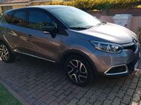 Usata Renault Captur Iconic 90 CV (66 kW) 2017 Grigio SUV