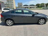 Usata Volvo S60 Business Edition 150 CV (110 kW) 2016 Grigio Berlina