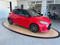 Usata Toyota Yaris Hybrid 92 CV (67 kW) 2021 Arancione Berlina
