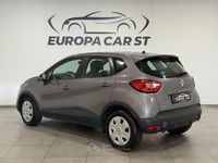 Usata Renault Captur 90 CV (66 kW) 2015 Grigio SUV