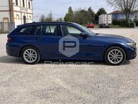 Usata BMW 320 190 CV (139 kW) 2023 Blu Station wagon