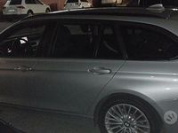 Usata BMW 318 143 CV (105 kW) 2013 Grigio Station wagon