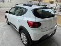 Begagnad Dacia Sandero Stepway 110 HK (80 kW) 2023 Vit Sedan