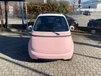 Usata Micro Microlino 11 kW (16 CV) 2025 Pink matt bicolor white Utilitaria