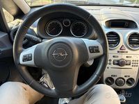 Usata Opel Corsa 85 CV (62 kW) 2012 Blu Utilitaria
