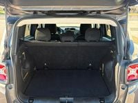 Usata Jeep Renegade 120 CV (88 kW) 2016 Grigio SUV