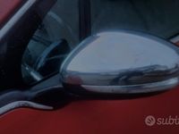 Usata Peugeot 208 Allure 75 CV (55 kW) 2016 Rosso Utilitaria