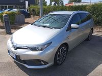 Usata Toyota Auris Hybrid Executive 99 CV (72 kW) 2016 Argento Station wagon