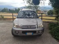Usata Hyundai Santa Fe 125 CV (91 kW) 2005 Grigio SUV