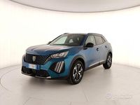 Usata Peugeot 2008 Allure 101 CV (74 kW) 2025 Verde SUV