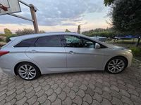 Usata Hyundai i40 Style 136 CV (100 kW) 2011 Argento Station wagon