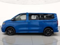 Usata VW Caravelle Life 150 CV (110 kW) 2025 Mid blue metallizzato Monovolume