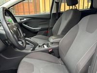 Usata Ford Focus 120 CV (88 kW) 2012 Grigio Berlina