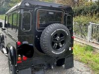 Usado Land Rover Defender 122 CV (89 kW) 2012 Negro Familiar
