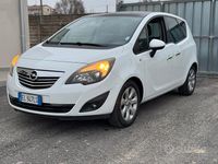 Usata Opel Meriva Cosmo 110 CV (80 kW) 2012 Bianco Monovolume