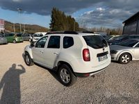 Usata Dacia Duster Lauréate 110 CV (80 kW) 2011 Bianco SUV