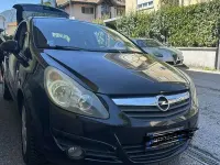 Usata Opel Corsa Edition 80 CV (58 kW) 2010 Utilitaria