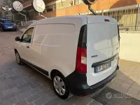 Usata Dacia Dokker 102 CV (75 kW) 2018 Bianco Monovolume