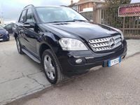 Usata Mercedes ML350 Chrome 272 CV (200 kW) 2005 Nero SUV