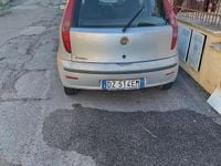 Usata Fiat Punto Active 60 CV (44 kW) 2010 Berlina