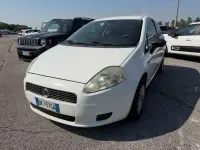 Usata Fiat Grande Punto Active 75 CV (55 kW) 2008 Bianco Utilitaria
