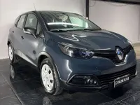 Usata Renault Captur Intens 90 CV (66 kW) 2015 Grigio SUV