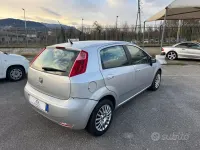 Usata Fiat Punto Street 85 CV (62 kW) 2014 Grigio Utilitaria