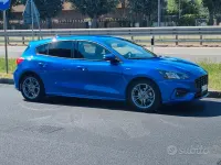 Usata Ford Focus ST-Line 125 CV (91 kW) 2020 Bluazzurro Berlina