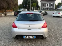 Usata Peugeot 308 Access 112 CV (82 kW) 2012 Argento Berlina