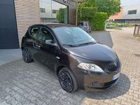 Usata Lancia Ypsilon Gold 69 CV (50 kW) 2023 Nero Utilitaria
