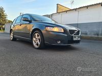 Usata Volvo V50 R-Design 115 CV (84 kW) 2011 Grigio Station wagon
